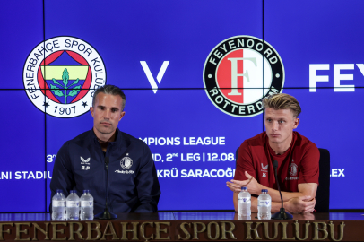 Van Persie: "Skor oyunumuzu değiştirmeyecek, inandığımız stratejiye devam edeceğiz"