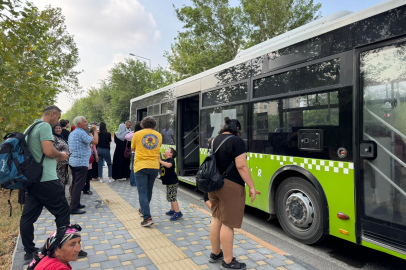 Adana’da toplu taşıma çilesi: Vatandaşlar bozulan otobüsler ve yetersiz klimalardan şikayetçi
