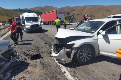 Erzincan-Sivas Karayolu’nda feci kaza: 3 ölü, 6 yaralı