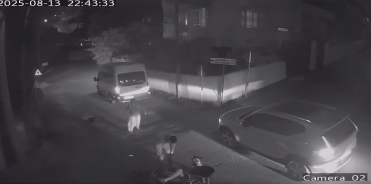 Hatay İskenderun’da motosiklet ile minibüs çarpıştı 1 yaralı 3