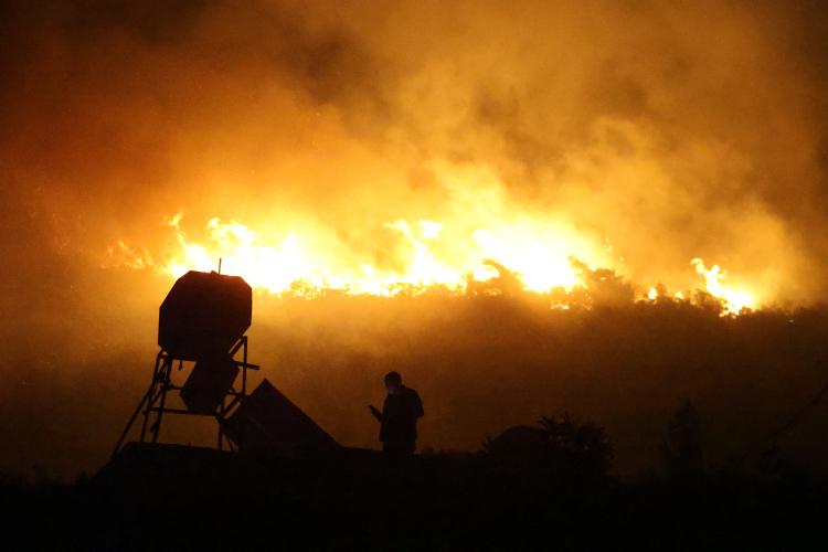 Hatay Yayladağı’ndaki orman yangını 14 saatte kontrol altına alındı 2