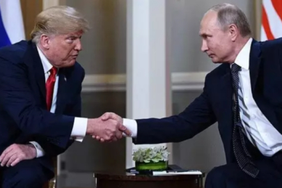 Trump ve Putin Alaska’da tarihi zirvede buluştu: “Birçok konuda anlaşma sağlandı”