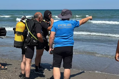 Çorum’dan Samsun’a denize gelen gençlerden biri boğuldu, diğeri kayıp
