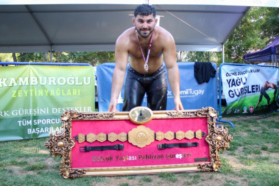 Erkan Taş, Ödemiş Gölcük Yaylası Yağlı Güreşleri’nde tarih yazdı
