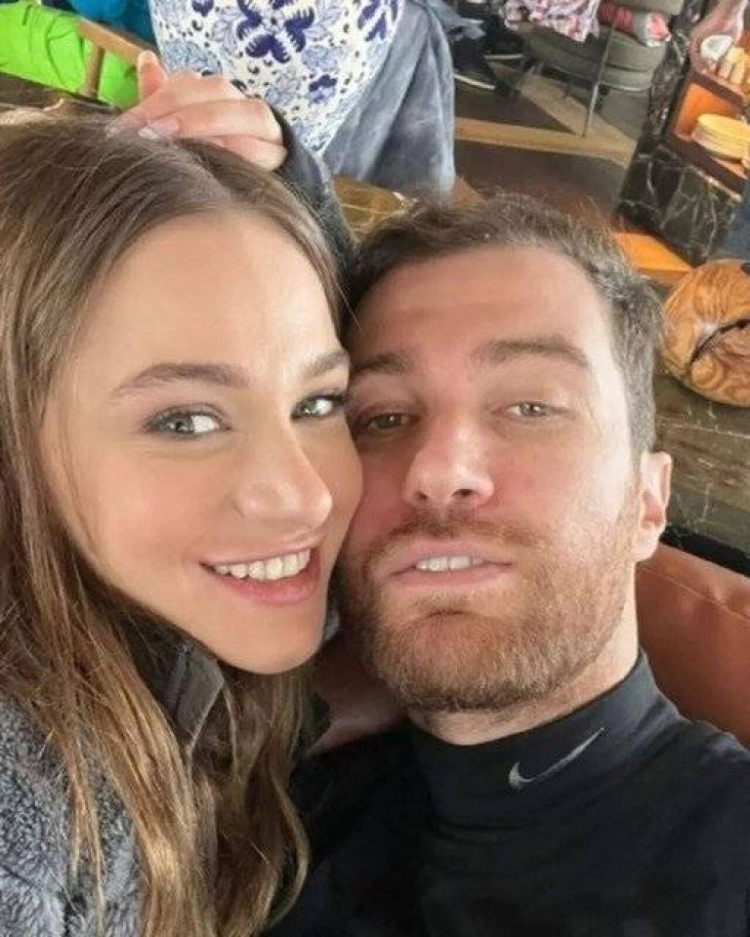 Miray Daner’in sevgilisi Ata Caner Çerçioğlu kimdir Özlem Çerçioğlu’nun oğlu olduğu ortaya çıktı 3