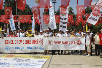 Adana’da kamu çalışanları iş bıraktı