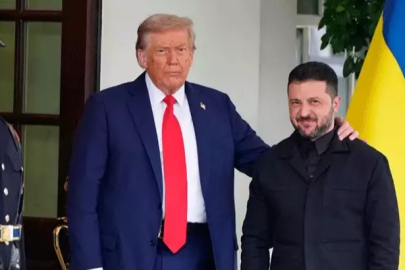 Beyaz Saray'daki tarihi Ukrayna zirvesi başladı! Trump: "Bu savaş kesinlikle bitecek" | Zelenskiy: "Üçlü görüşmeye hazırız"