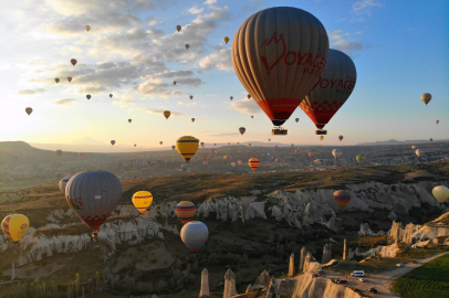 Türk sıcak hava balonları uluslararası sertifikayla dünyada uçuyor