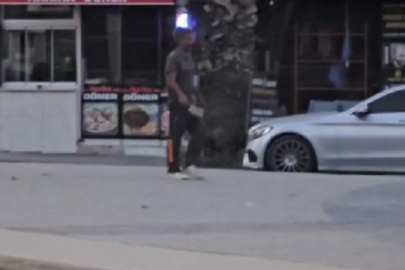 Arnavutköy’de satırlı saldırgan polis tarafından etkisiz hale getirildi