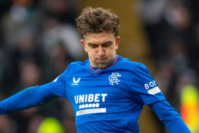 Beşiktaş'ta çifte transfer harekatı! Lauriente ve Rıdvan Yılmaz için kritik pazarlık