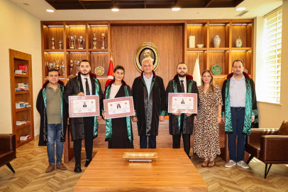 Adana’da stajını tamamlayan avukatlar meslek hayatına ilk adımı attı