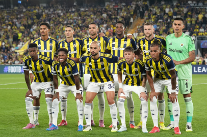 UEFA Şampiyonlar Ligi: Fenerbahçe - Benfica ilk yarı golsüz eşitlikle sona erdi