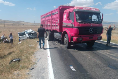 Çorum’da 5 araç birbirine girdi: 10 yaralı 