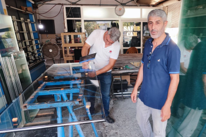 5 bin liralık cam aldı, parasını ödemeden kayıplara karıştı!