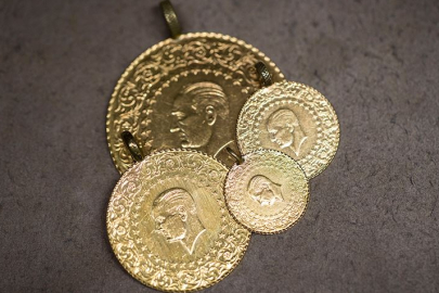 Altın fiyatları düşüyor! Gram altın 4.394 TL’ye geriledi