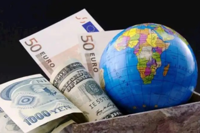 Dolar 41 TL’yi aşarak rekor kırdı! Piyasalarda gözler Powell’ın konuşmasında