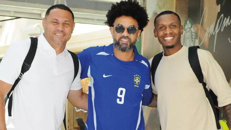 Fenerbahçe'nin efsanevi orta sahası geri döndü Cristian Baroni 11 yıl sonra İstanbul'da! 2