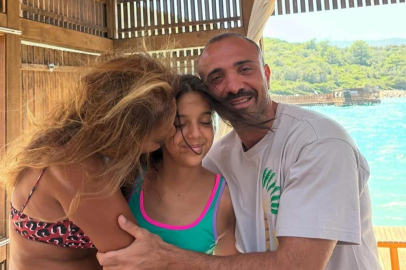 Demet Akalın’dan yaza veda paylaşımı: “Bizi en çok Hira özledi”