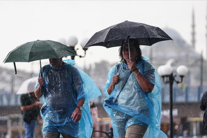 İstanbul hava durumu: Taksim’de sağanak yağış sürprizi, Meteoroloji’den uyarı geldi