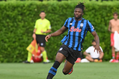 Beşiktaş, El Bilal Toure transferini KAP'a bildirdi: İstanbul’a geliş saati belli oldu