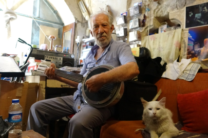 Mardin'in sanat çınarı 47 yıldır müziğe yön vermeye devam ediyor