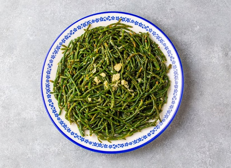 Deniz Börülcesi Salatası