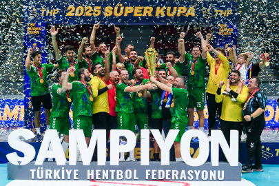 Nilüfer Belediyespor, Beşiktaş’ı penaltılarda mağlup ederek Süper Kupa’nın sahibi oldu