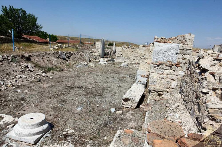 BİZANS'IN GÜÇLÜ KALESİ: AMORİUM