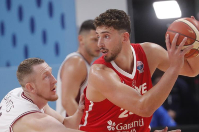 A Milli Erkek Basketbol Takımı, Avrupa Şampiyonası'na galibiyetle başladı