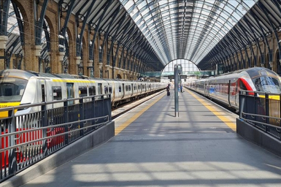 Londra metrosunda sessizlik kampanyası: “Lütfen kulaklığınızı takın”