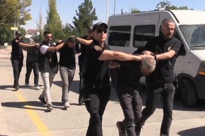Konya’da baba ve oğlunu öldüren zanlı adliyeye sevk edildi
