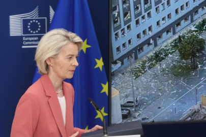 Rusya'nın Kiev'e saldırısında AB binasının yakınına 2 füze isabet etti