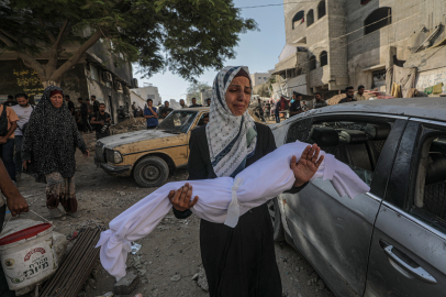 Gazze’de İsrail saldırıları: Can kaybı 63 bin 25’e yükseldi