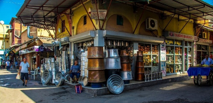 Tarihi Kazancılar Çarşısı