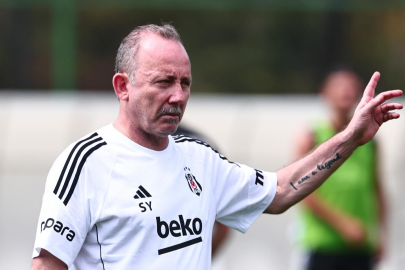Beşiktaş'ta teknik direktörlük görevine Sergen Yalçın getirildi