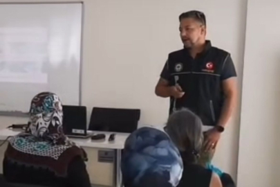 Adana’da ebeveynlere uyuşturucuyla mücadele eğitimi verildi