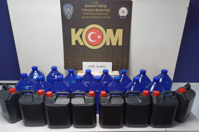 Ayvalık’ta kaçakçılara darbe: 120 litre etil alkol ele geçirildi