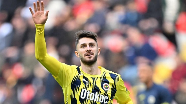 Fenerbahçe’de Oosterwolde ve İsmail Yüksek Gelişmeleri