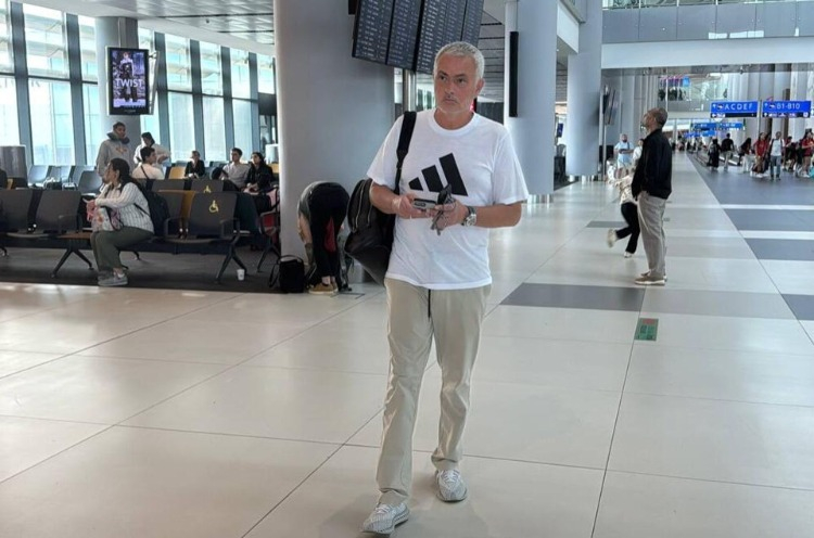 3 teknik direktörle yollar ayrıldı