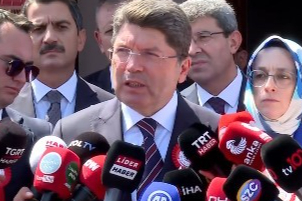 Adalet Bakanı Tunç: “Türkiye’de ikili hukuk sistemi yok, tek hukuk sistemi var”