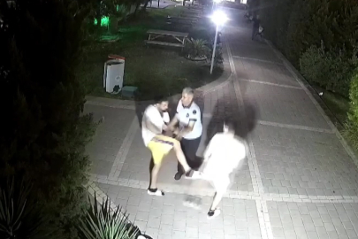 Adana’da site ortasında 13 yaşındaki çocuğa şiddet: O anlar kamerada