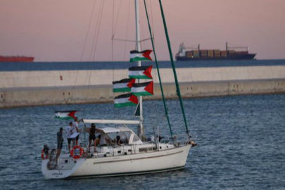 Greta Thunberg’in de bulunduğu Gazze filosu Barselona’dan yola çıktı