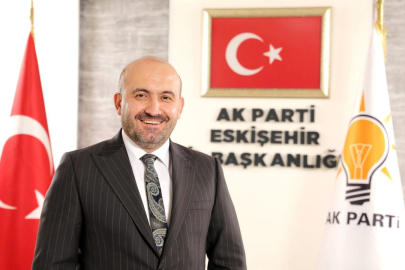AK Parti İl Başkanı Albayrak’tan saldırıya uğrayan danışmanına destek