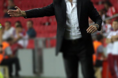 Fenerbahçe’de teknik direktör arayışında son rota: Yabancı hoca bir adım önde