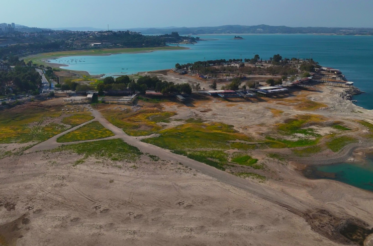 Adana’da Seyhan Barajı’nda sular çekildi Sevgi Adası yolu yeniden ortaya çıktı 2
