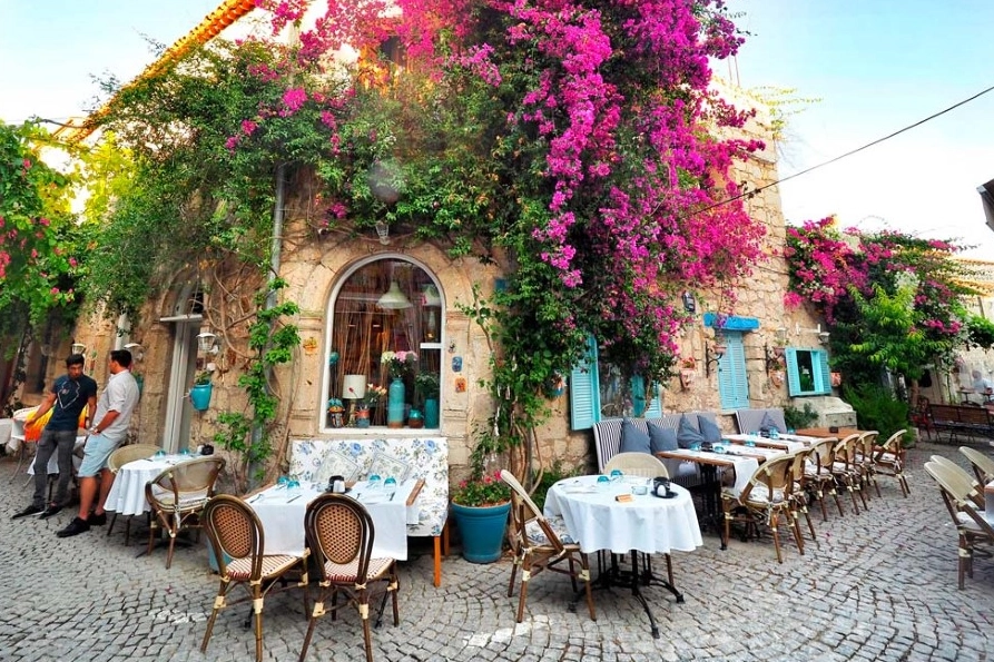 Ege’nin İncisi Alaçatı’da Lezzet Yolculuğu