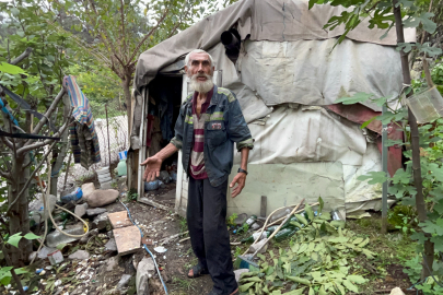 Hatay’da 30 yıl çadırda yaşayan Mehmet Kara konteynerine kavuştu