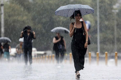 İstanbul’da hafta sonu hava durumu: Sağanak yağışlar bekleniyor