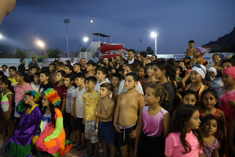 Kozanlı çocukların kanal tehlikesi bitiyor 500 çocuğa yüzme öğretildi, kapalı havuz müjdesi geldi! 3