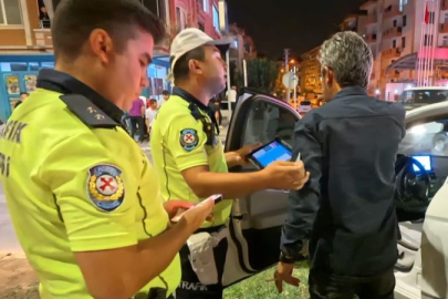 Alkollü sürücü kaza yaptı, gözaltına alınınca: 'Hayvan mıyım ben?' dedi